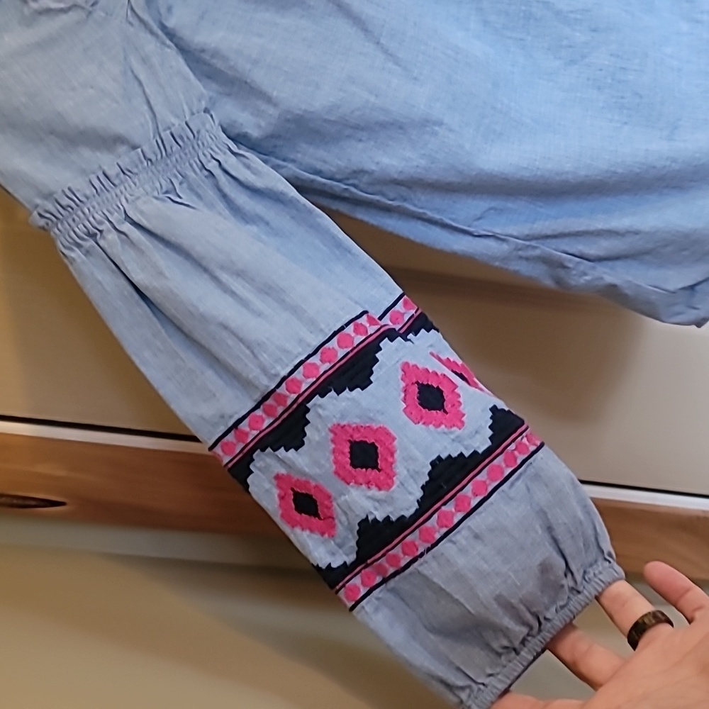 Crown & Ivy denim like shirt with beautiful designs. See further description - Picture 2 of 7